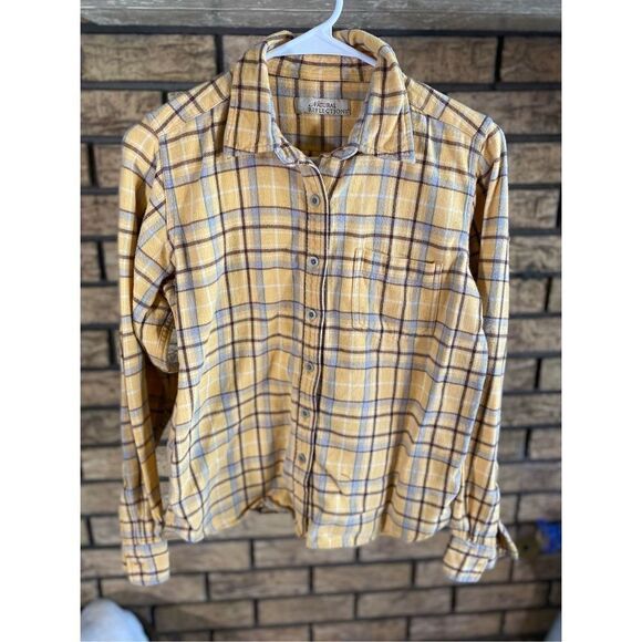 Natural Reflections Women’s Plaid‎ Button Up - Picture 1 of 7